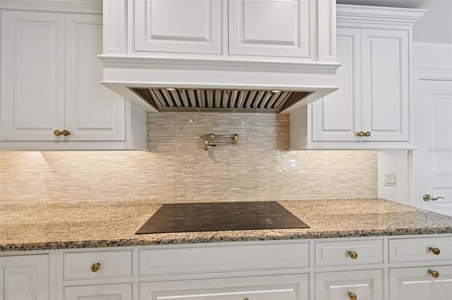 1121 MORNINGSIDE PLACE, Sarasota, FL 34236