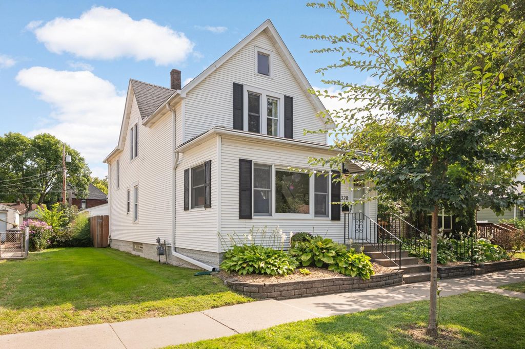328 Osceola Avenue S, Saint Paul, MN 55102 — photo 2