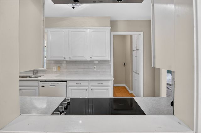 5322 Westminster Court S, Fort Worth, TX 76133
