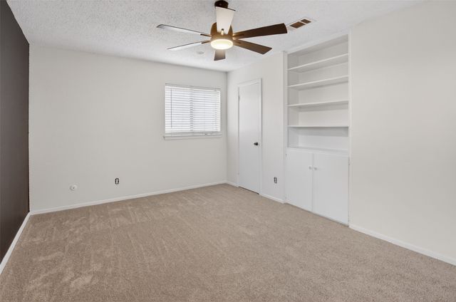 5322 Westminster Court S, Fort Worth, TX 76133