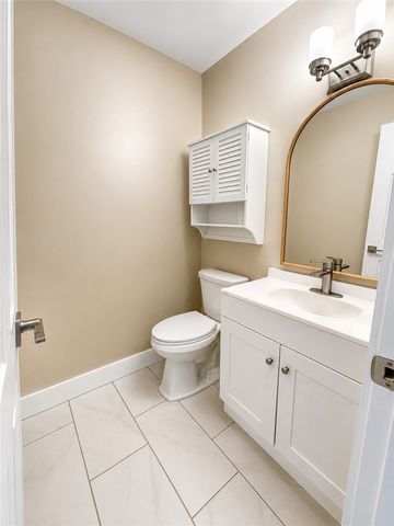 61 Woodland Drive 205, Vero Beach, FL 32962