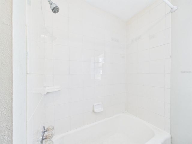 5633 7TH STREET SE, Lakeland, FL 33812