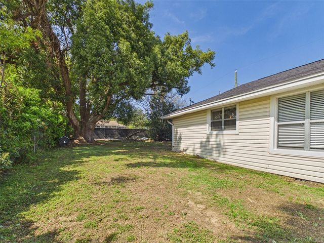 5633 7TH STREET SE, Lakeland, FL 33812