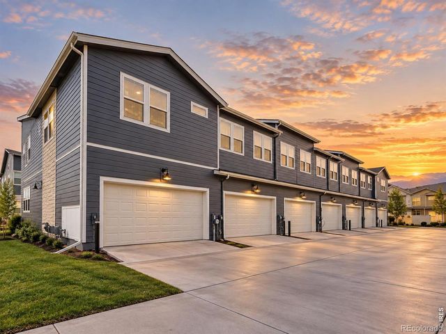 2829 Bear Springs Circle, Longmont, CO 80503