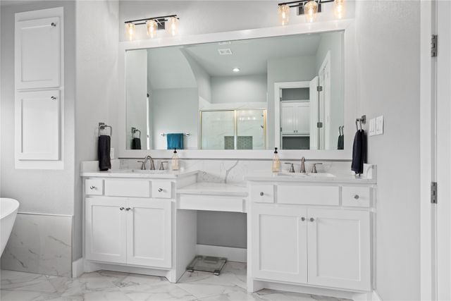 1024 Henry Way, Springtown, TX 76082