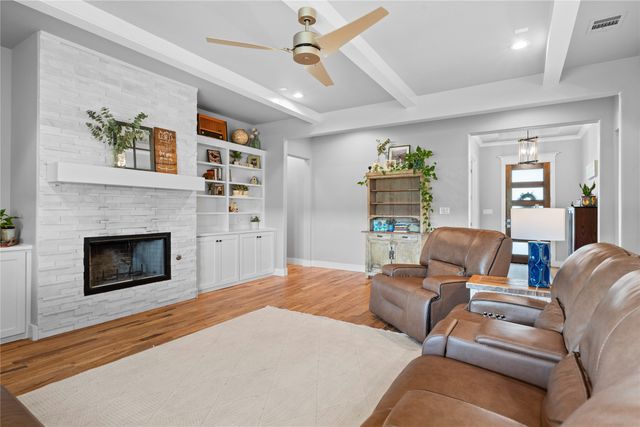 1024 Henry Way, Springtown, TX 76082