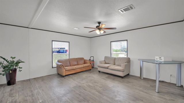 1302 Fm 969, Bastrop, TX 78602