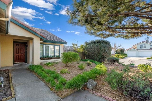 292 Quebrada Del Mar Road, Marina, CA 93933