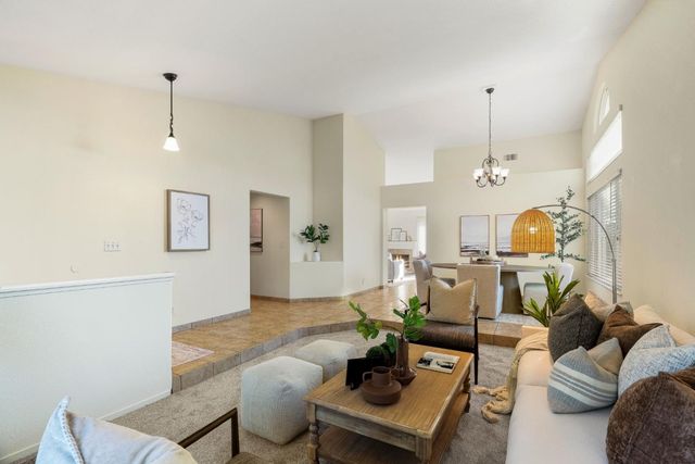 292 Quebrada Del Mar Road, Marina, CA 93933