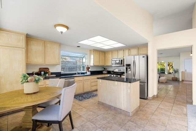 292 Quebrada Del Mar Road, Marina, CA 93933