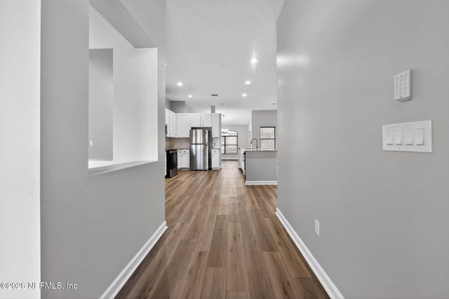 12549 LOCHLOOSA Lane, Jacksonville, FL 32218