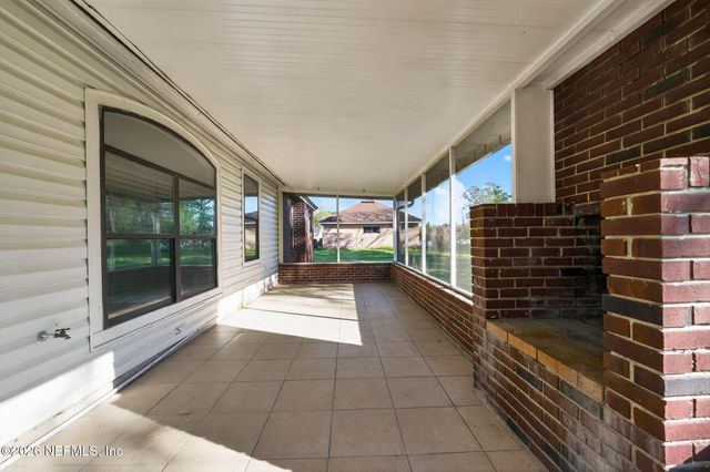 12549 LOCHLOOSA Lane, Jacksonville, FL 32218