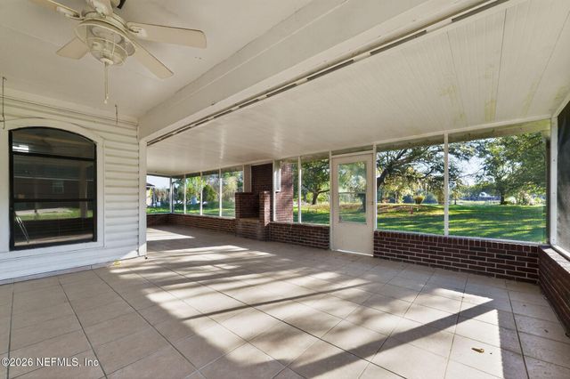 12549 LOCHLOOSA Lane, Jacksonville, FL 32218