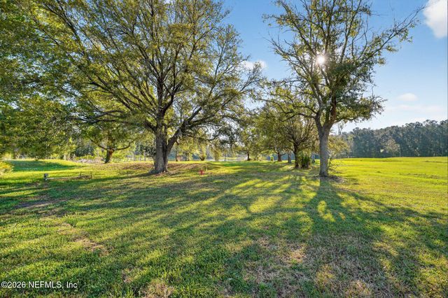 12549 LOCHLOOSA Lane, Jacksonville, FL 32218