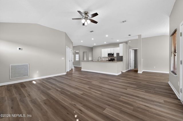 12549 LOCHLOOSA Lane, Jacksonville, FL 32218