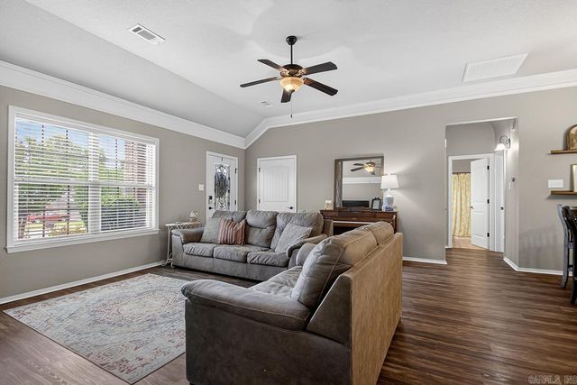 8007 North Haven Drive, Alexander, AR 72002