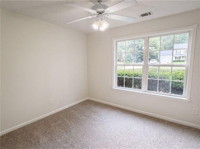 305 Cobb Court, Hampton, GA 30228