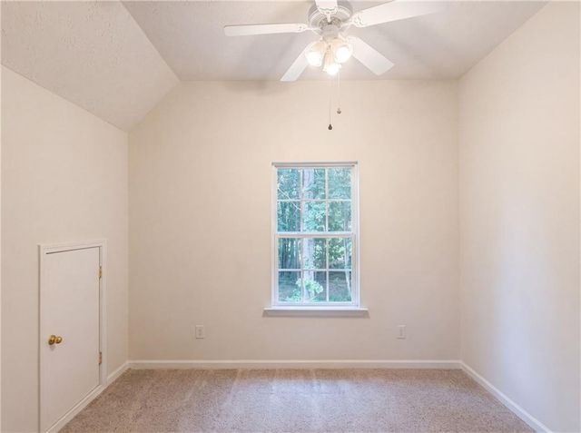 305 Cobb Court, Hampton, GA 30228