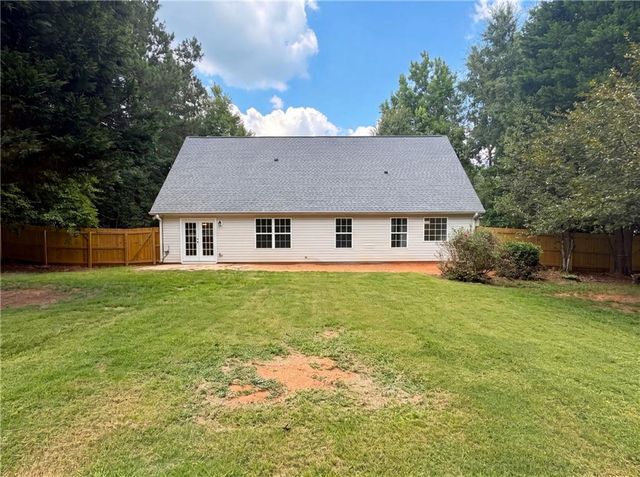 305 Cobb Court, Hampton, GA 30228