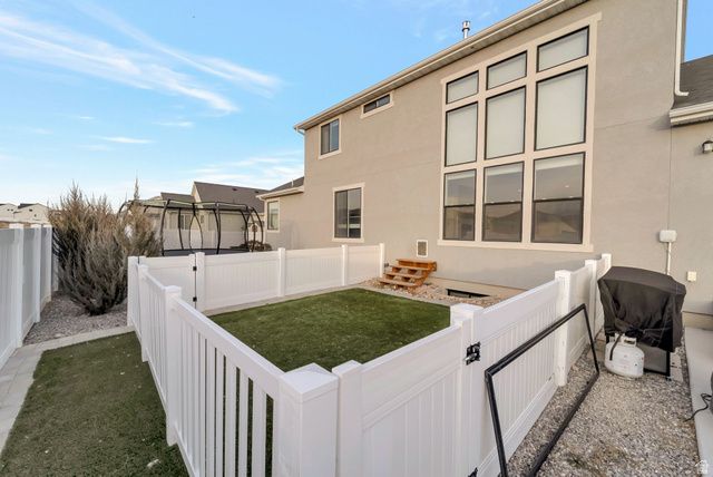 1413 N ARCADIA DR, Saratoga Springs, UT 84045