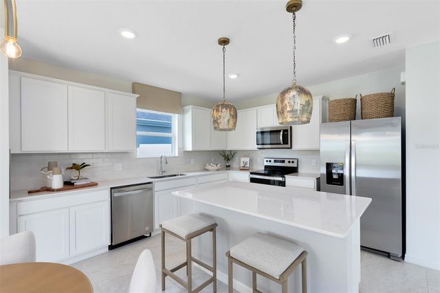 830 BALLEBY TRAIL, Bradenton, FL 34212