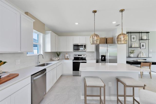 830 BALLEBY TRAIL, Bradenton, FL 34212