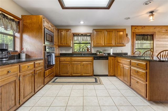 8283 AR-43 Hwy, Compton, AR 72624