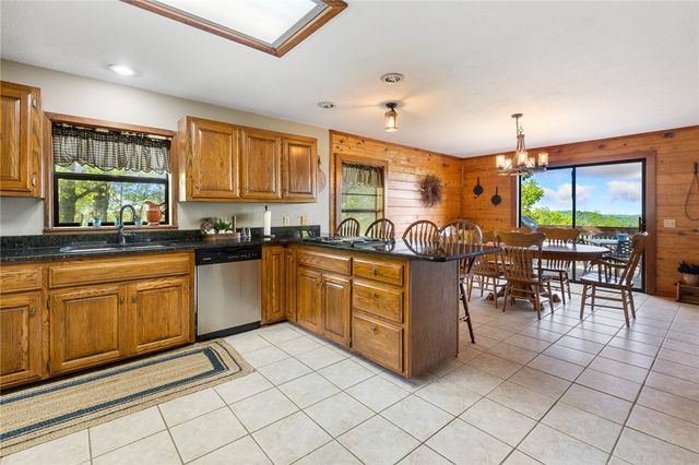 8283 AR-43 Hwy, Compton, AR 72624