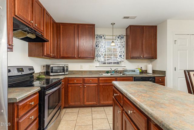 1816 Heisser Lane, Fuquay Varina, NC 27526