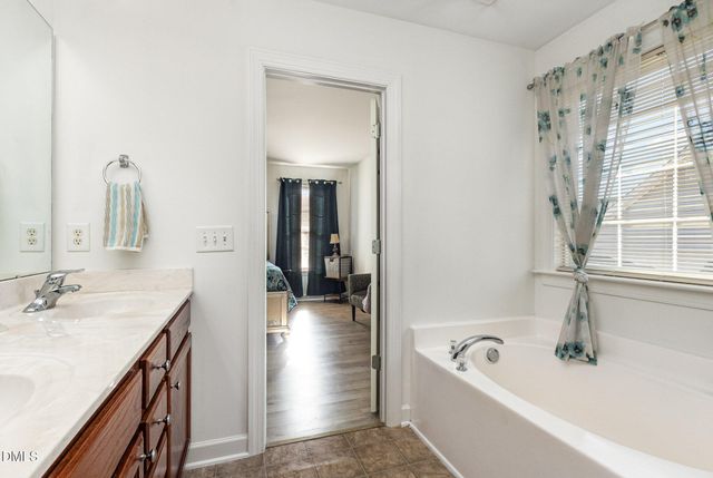 1816 Heisser Lane, Fuquay Varina, NC 27526