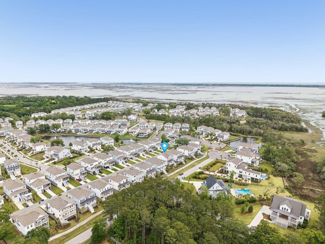1566 N Lakeshore Drive, Mount Pleasant, SC 29466