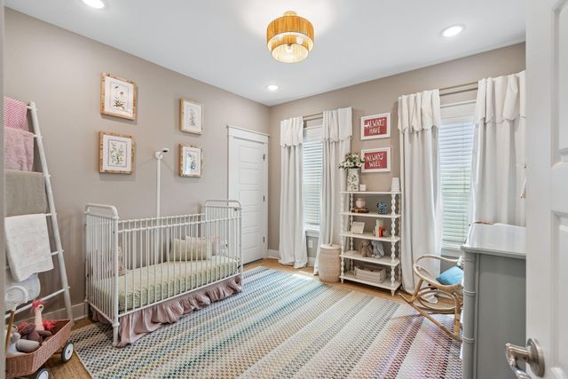 1566 N Lakeshore Drive, Mount Pleasant, SC 29466