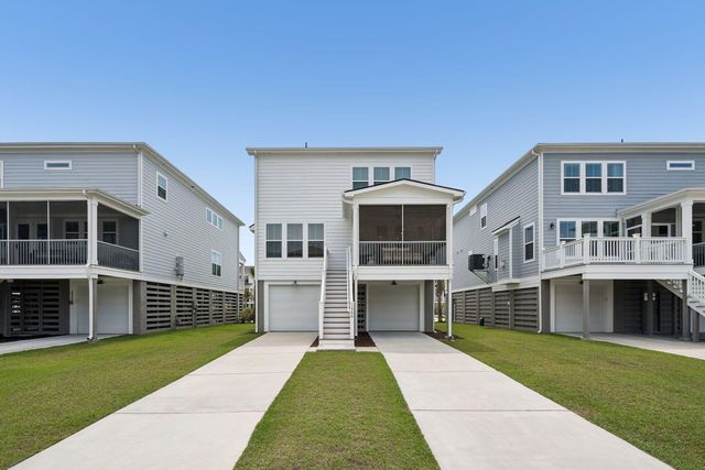 1566 N Lakeshore Drive, Mount Pleasant, SC 29466