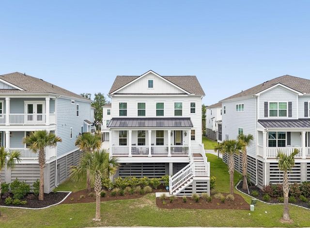1566 N Lakeshore Drive, Mount Pleasant, SC 29466