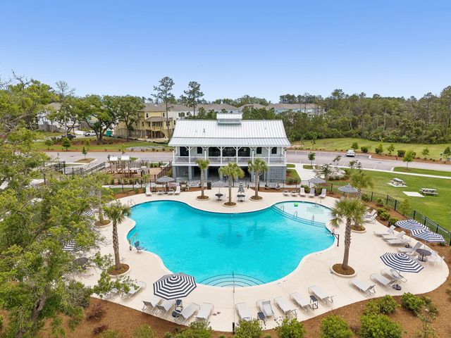 1566 N Lakeshore Drive, Mount Pleasant, SC 29466