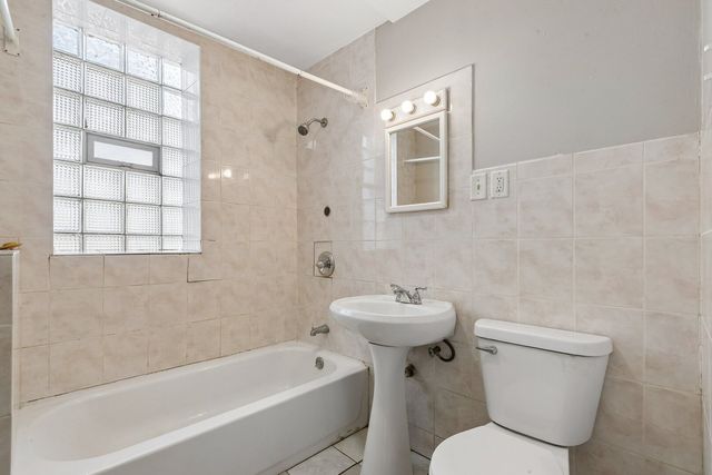 1539 N Kolin Avenue, Chicago, IL 60651