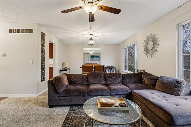 89 Bradley Drive, Independence, KY 41051