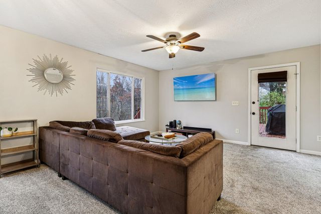 89 Bradley Drive, Independence, KY 41051