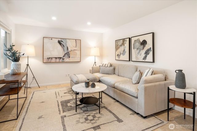 11419 NE 90th Street, Kirkland, WA 98033