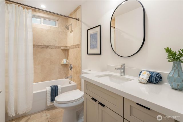 11419 NE 90th Street, Kirkland, WA 98033