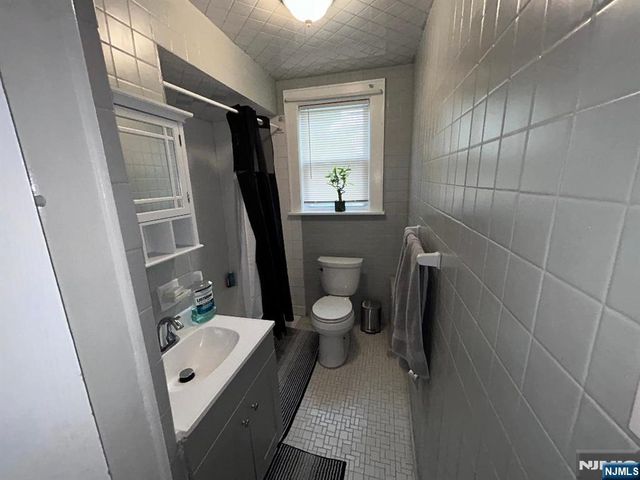 156 Brown Avenue, Prospect Park, NJ 07508