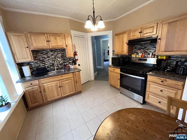 156 Brown Avenue, Prospect Park, NJ 07508