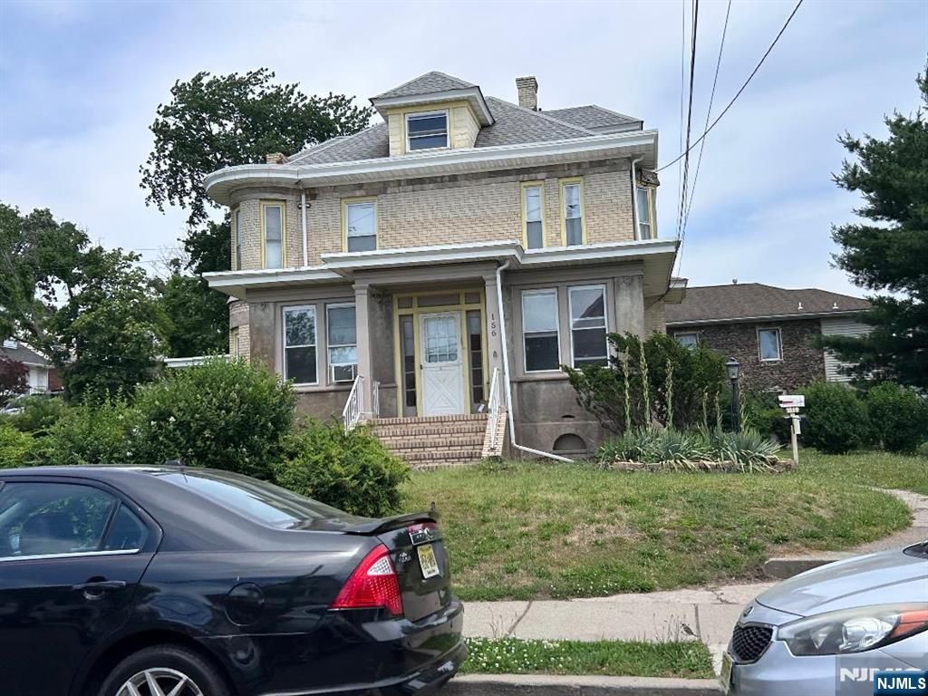 156 Brown Avenue, Prospect Park, NJ 07508
