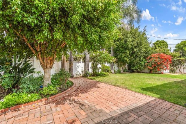 2456 Granville Avenue, Los Angeles, CA 90064