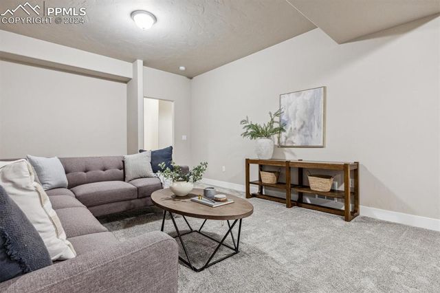 7680 Almond Wood Loop, Colorado Springs, CO 80908