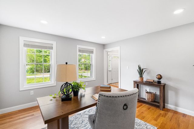 27A Devonshire Dr, Billerica, MA 01821