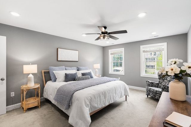 27A Devonshire Dr, Billerica, MA 01821