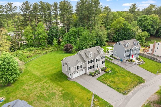 27A Devonshire Dr, Billerica, MA 01821