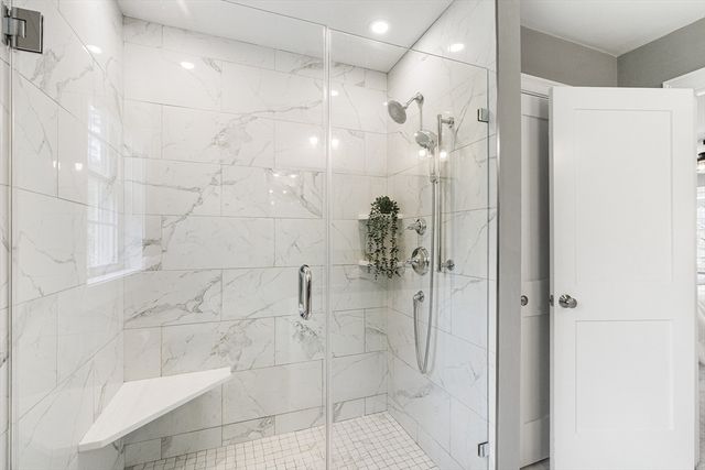 27A Devonshire Dr, Billerica, MA 01821