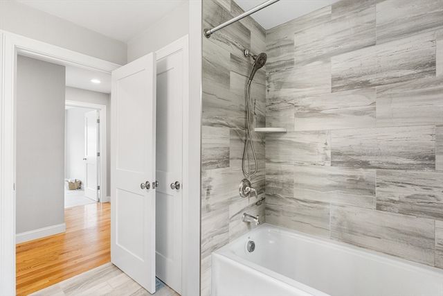 27A Devonshire Dr, Billerica, MA 01821